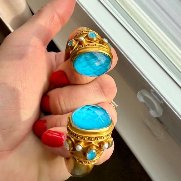 JULIE VOS CANNES CUFF gold in Iridescent London Blue large hinged bangle STUNNER - Picture 2 of 8